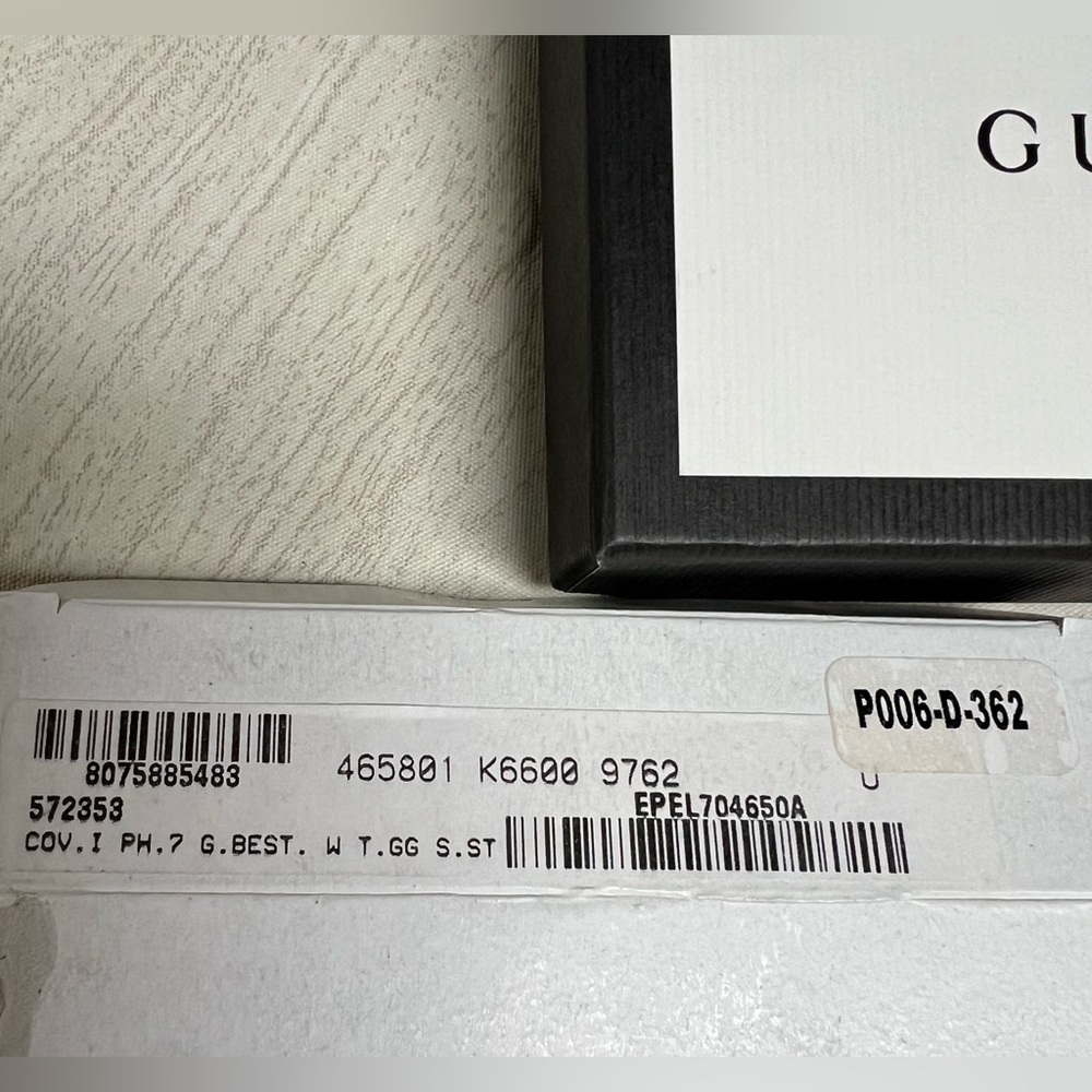 Gucci Blind for Love GG Monogram bee iPhone case for 6 / 7 / 8 - Picture 9 of 11